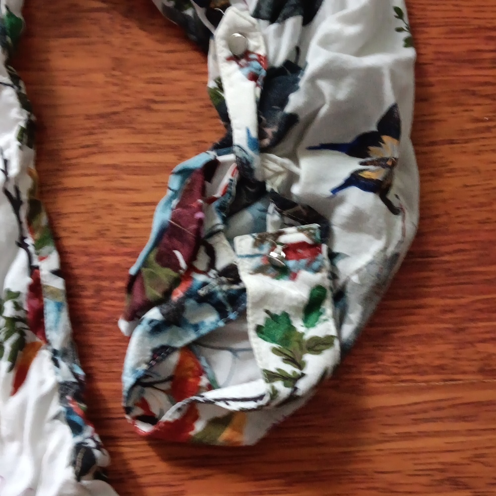 Floral‎ blouse - Picture 3 of 7